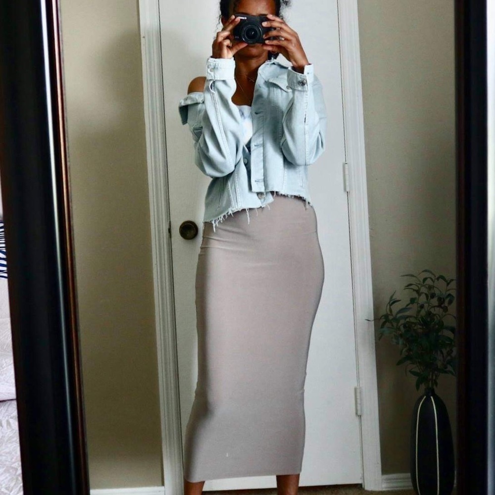 Size 0 long skirt